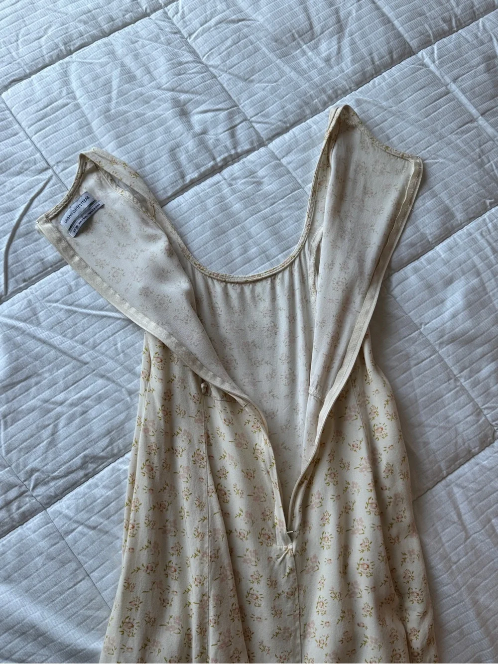 Urban Outfitters floral babydoll mini dress size XS - Picture 5 of 10